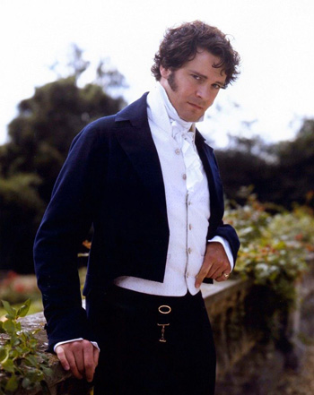Colin Firth, dans son rôle de Mr. Darcy, avec redingote et cravate blanche